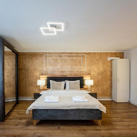 Central House By Amelie Sighişoara Buitenkant foto